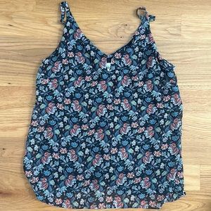 Cute CABI tank top